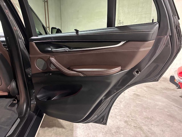 Bmw x5 xdrive40d high executive 313pk 2015, 4-zgf-08 - afbeelding 30 van  42