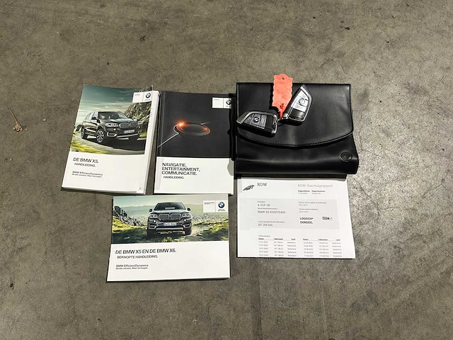 Bmw x5 xdrive40d high executive 313pk 2015, 4-zgf-08 - afbeelding 37 van  42