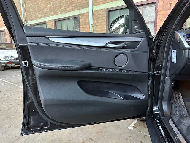 Bmw x5 xdrive40e high executive 313pk 2015 plug-in hybrid (origineel-nl), hg-436-t - afbeelding 26 van  47