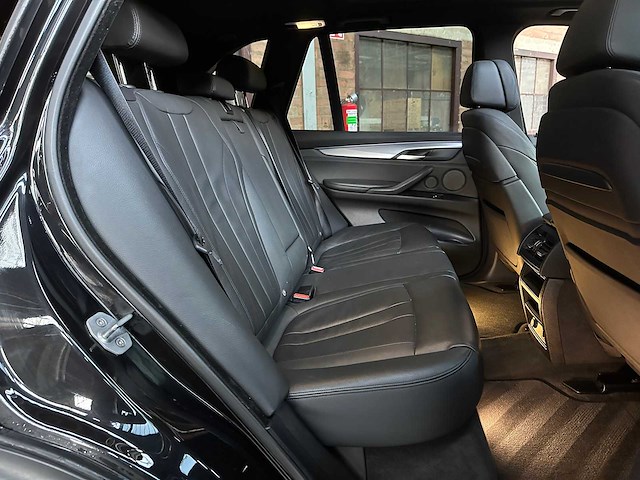 Bmw x5 xdrive40e high executive 313pk 2015 plug-in hybrid (origineel-nl), hg-436-t - afbeelding 39 van  47