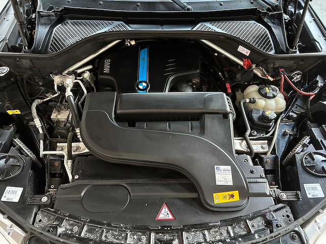 Bmw x5 xdrive40e high executive 313pk 2015 plug-in hybrid (origineel-nl), hg-436-t - afbeelding 41 van  47