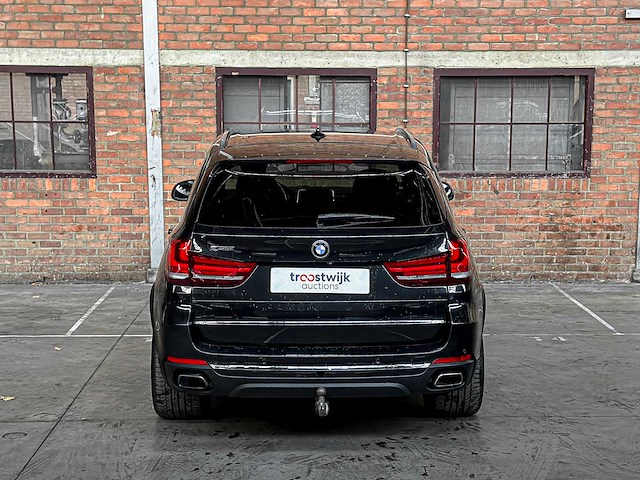 Bmw x5 xdrive40e high executive 313pk 2015 plug-in hybrid (origineel-nl), hg-436-t - afbeelding 5 van  47