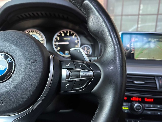 Bmw x5 xdrive40e high executive 313pk 2015 plug-in hybrid (origineel-nl), hg-436-t - afbeelding 15 van  47