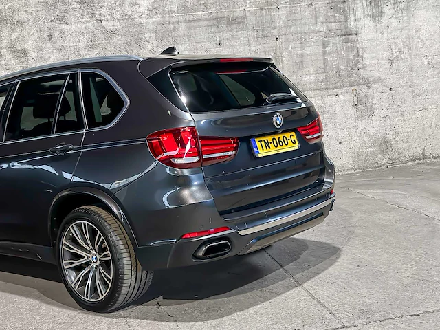 Bmw x5 xdrive40e high executive 313pk 2016, tn-060-g - afbeelding 19 van  73