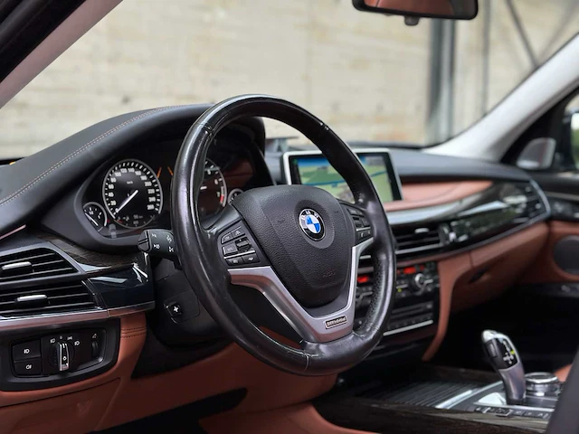 Bmw x5 xdrive40e high executive 313pk 2016, tn-060-g - afbeelding 21 van  73