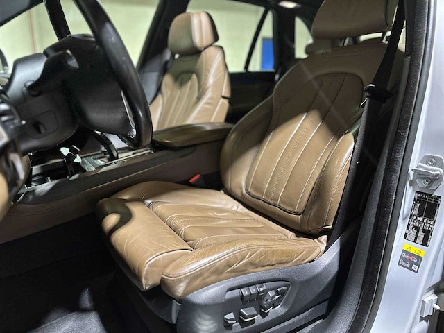 Bmw x5 xdrive40e iperformance high executive -individual- f15 313pk 2016, r-711-ds - afbeelding 25 van  37