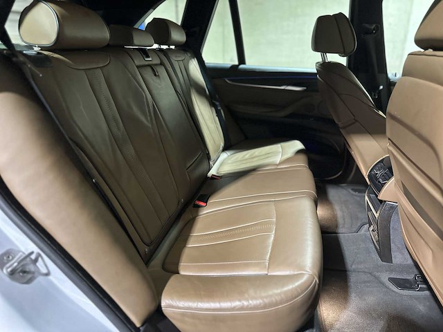 Bmw x5 xdrive40e iperformance high executive -individual- f15 313pk 2016, r-711-ds - afbeelding 30 van  37