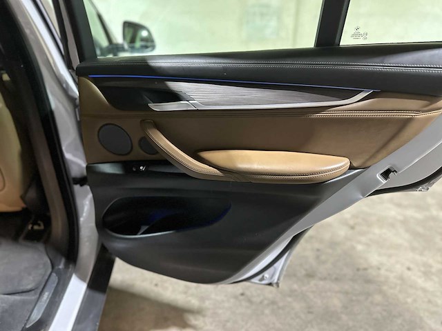 Bmw x5 xdrive40e iperformance high executive -individual- f15 313pk 2016, r-711-ds - afbeelding 29 van  37