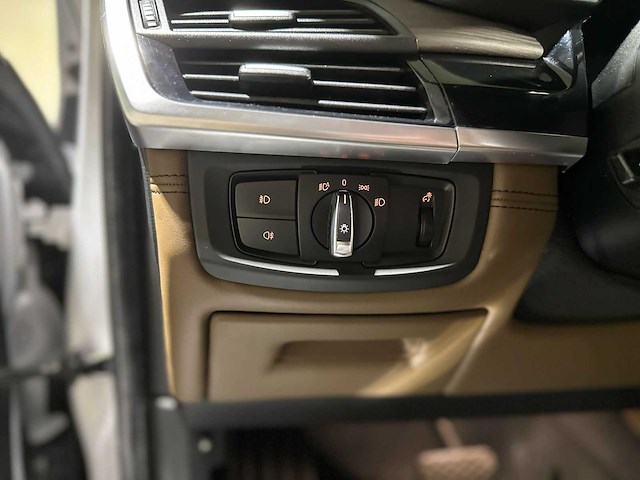 Bmw x5 xdrive40e iperformance high executive -individual- f15 313pk 2016, r-711-ds - afbeelding 16 van  46