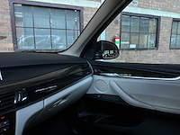 Bmw x5 xdrive40e iperformance high executive 313pk 2015 f15 (origineel-nl) plug-in hybrid, hr-433-v - afbeelding 21 van  35