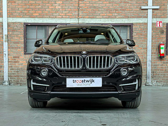 Bmw x5 xdrive40e iperformance high executive 313pk 2015 f15 (origineel-nl) plug-in hybrid, hr-433-v - afbeelding 32 van  35