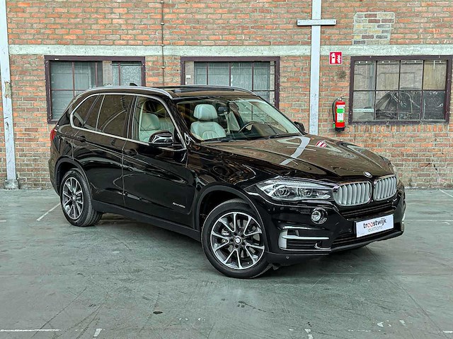Bmw x5 xdrive40e iperformance high executive 313pk 2015 f15 (origineel-nl) plug-in hybrid, hr-433-v - afbeelding 33 van  35
