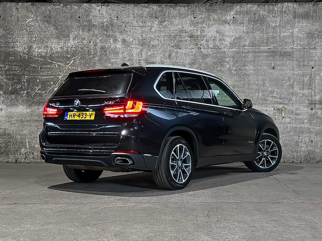 Bmw x5 xdrive40e iperformance high executive 313pk 2015 f15 (origineel-nl) plug-in hybrid, hr-433-v - afbeelding 4 van  47