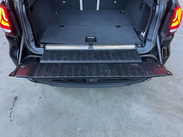 Bmw x5 xdrive40e iperformance high executive 313pk 2015 f15 (origineel-nl) plug-in hybrid, hr-433-v - afbeelding 22 van  47