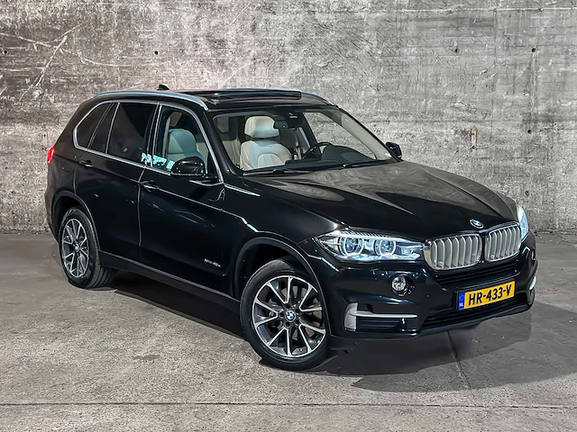 Bmw x5 xdrive40e iperformance high executive 313pk 2015 f15 (origineel-nl) plug-in hybrid, hr-433-v - afbeelding 47 van  47