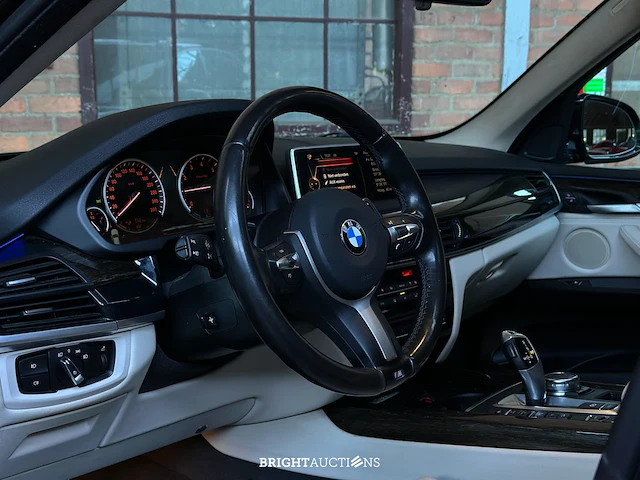Bmw x5 xdrive40e iperformance high executive 313pk 2015 f15 (origineel-nl) plug-in hybrid, hr-433-v - afbeelding 10 van  47