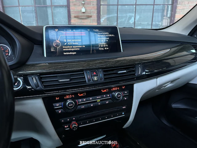 Bmw x5 xdrive40e iperformance high executive 313pk 2015 f15 (origineel-nl) plug-in hybrid, hr-433-v - afbeelding 22 van  47