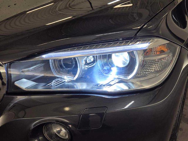 Bmw x5 xdrive40e iperformance; p-563-rx - afbeelding 14 van  17
