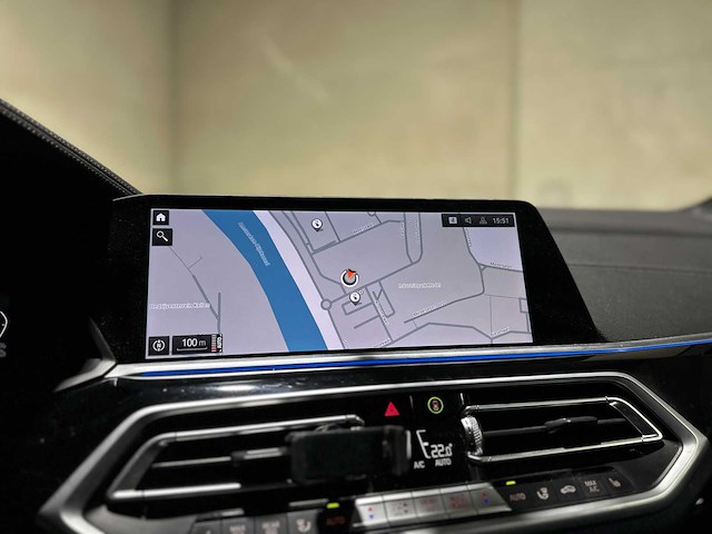 Bmw x5 xdrive45e high executive 394pk 2021 (origineel-nl + 1e eignaar), k-166-zr - afbeelding 32 van  91
