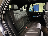 Bmw x5 xdrive45e high executive 394pk 2021 (origineel-nl + 1e eignaar), k-166-zr - afbeelding 77 van  91