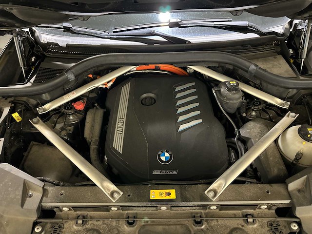 Bmw x5 xdrive45e high executive 394pk 2021 (origineel-nl + 1e eignaar), k-166-zr - afbeelding 88 van  91