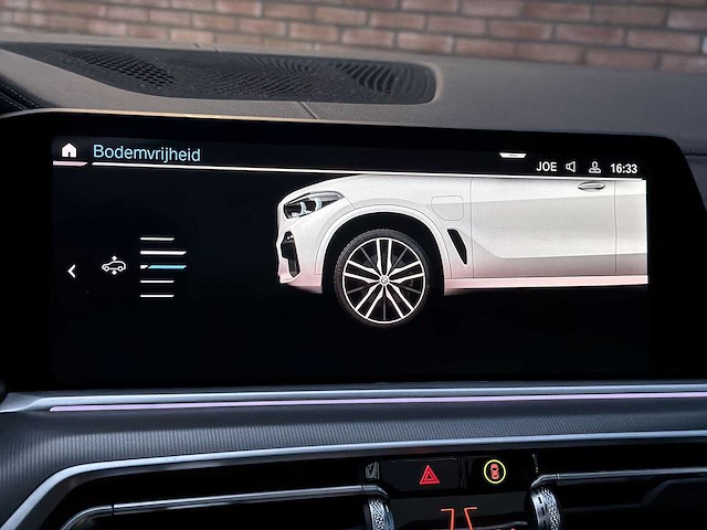 Bmw x5 xdrive45e high executive m-sport 2023 | soh 94 % | r4-64-58 - afbeelding 8 van  19