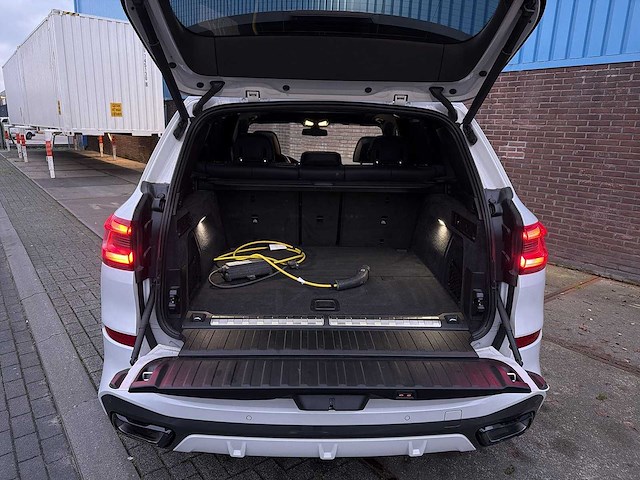Bmw x5 xdrive45e high executive m-sport 2023 | soh 94 % | r4-64-58 - afbeelding 10 van  23