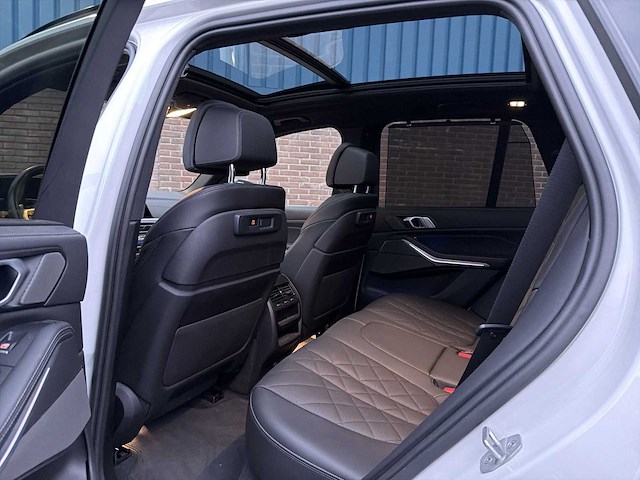 Bmw x5 xdrive45e high executive m-sport 2023 | soh 94 % | r4-64-58 - afbeelding 16 van  23