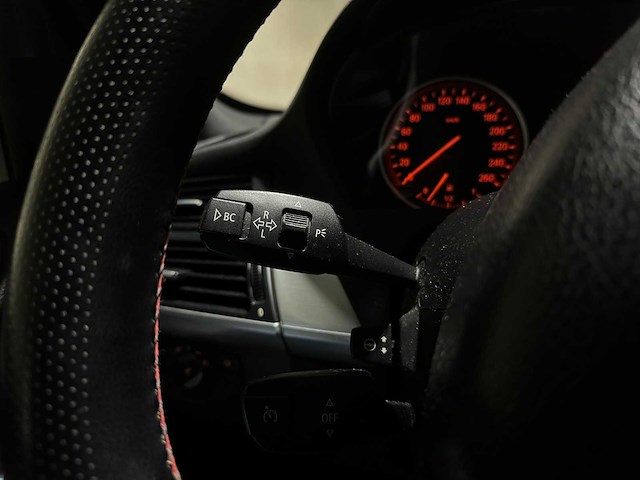 Bmw x5 xdrive48i 4.8 v8 e70 355pk 2007, p-834-rb youngtimer - afbeelding 15 van  39