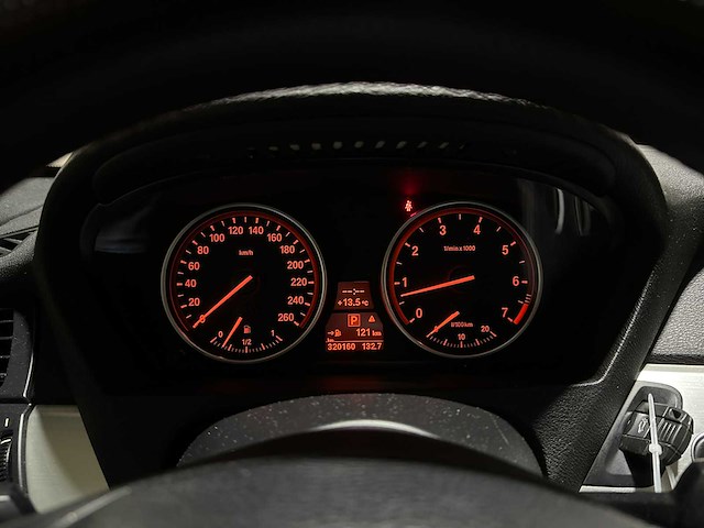 Bmw x5 xdrive48i 4.8 v8 e70 355pk 2007, p-834-rb youngtimer - afbeelding 17 van  39