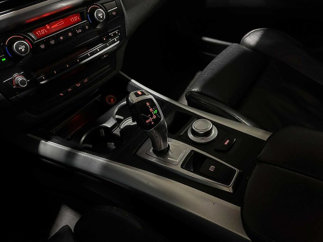 Bmw x5 xdrive48i 4.8 v8 e70 355pk 2007, p-834-rb youngtimer - afbeelding 18 van  39