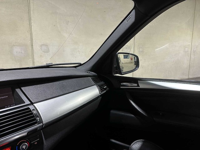 Bmw x5 xdrive48i 4.8 v8 e70 355pk 2007, p-834-rb youngtimer - afbeelding 20 van  39