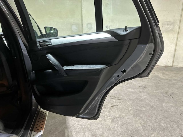 Bmw x5 xdrive48i 4.8 v8 e70 355pk 2007, p-834-rb youngtimer - afbeelding 28 van  39