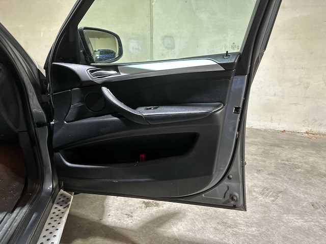 Bmw x5 xdrive48i 4.8 v8 e70 355pk 2007, p-834-rb youngtimer - afbeelding 30 van  39