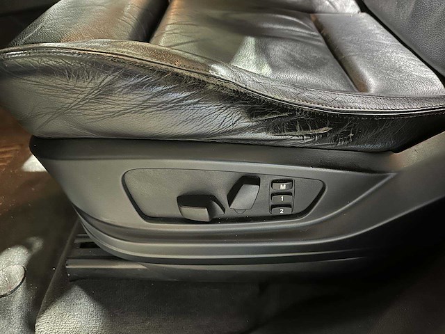 Bmw x5 xdrive48i 4.8 v8 e70 355pk 2007, p-834-rb youngtimer - afbeelding 10 van  39