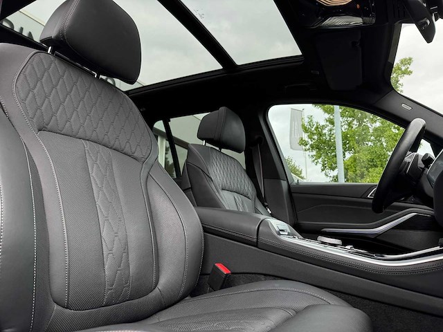 Bmw x5 xdrive50e m sport pro 2023 | 37-21 - afbeelding 25 van  46