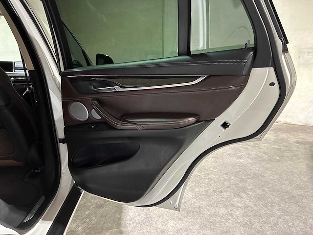 Bmw x5 xdrive50i 4.4 v8 high executive 449pk 2014, j-094-rr - afbeelding 41 van  54