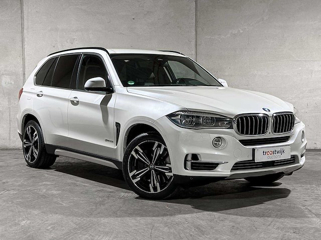 Bmw x5 xdrive50i 4.4 v8 high executive 449pk 2014, j-094-rr - afbeelding 53 van  54
