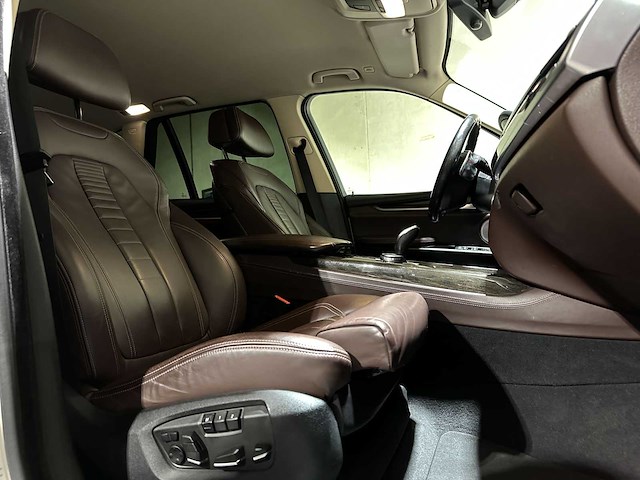 Bmw x5 xdrive50i 4.4 v8 high executive 449pk 2014, j-094-rr - afbeelding 44 van  54