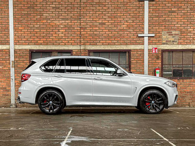 Bmw x5 xdrive50i 4.4 v8 m-sport high executive f15 449pk 2017, k-353-td - afbeelding 9 van  17