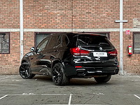 Bmw x5 xdrive50i high executive 4.4 v8 449pk 2015, j-245-hd - afbeelding 7 van  47