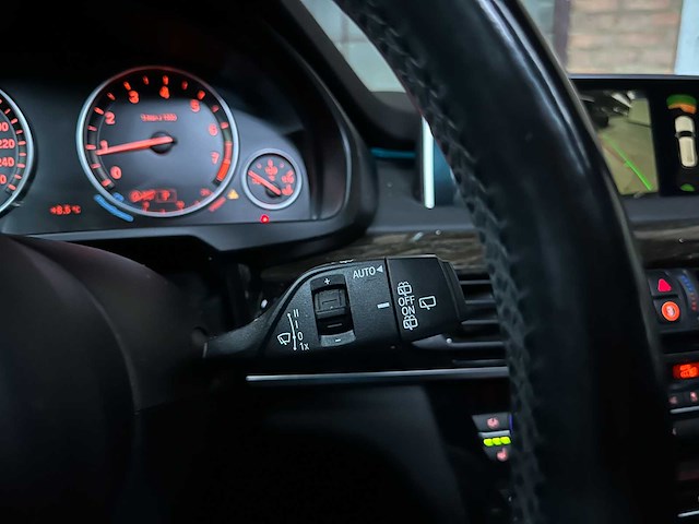 Bmw x5 xdrive50i high executive 4.4 v8 449pk 2015, j-245-hd - afbeelding 19 van  47