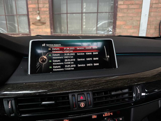 Bmw x5 xdrive50i high executive 4.4 v8 449pk 2015, j-245-hd - afbeelding 26 van  47