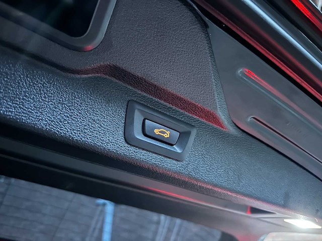 Bmw x5 xdrive50i high executive 4.4 v8 449pk 2015, j-245-hd - afbeelding 32 van  47