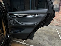 Bmw x5 xdrive50i high executive 4.4 v8 449pk 2015, j-245-hd - afbeelding 33 van  47