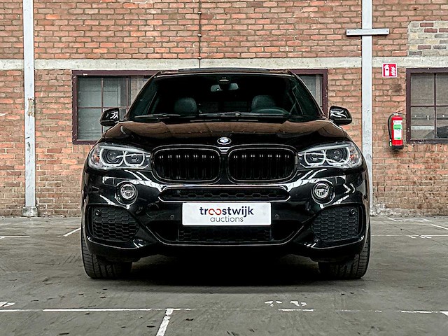 Bmw x5 xdrive50i high executive 4.4 v8 449pk 2015, j-245-hd - afbeelding 34 van  47