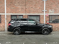 Bmw x5 xdrive50i high executive 4.4 v8 449pk 2015, j-245-hd - afbeelding 47 van  47