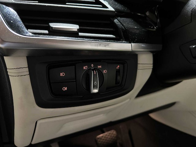 Bmw x5m 4.4 v8 m-sport f85 576hp 2015, jpv-47-k - afbeelding 15 van  49