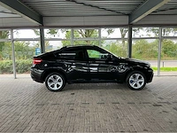 Bmw x6 m e71 | 4.4 v8 biturbo | 555 pk | 2013 | adaptive drive | head up display | comfort access | soft close | top view | btw auto - afbeelding 42 van  45