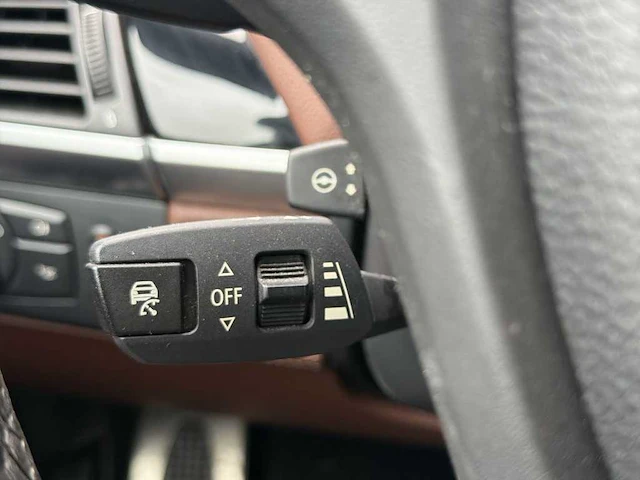 Bmw x6 m50d | 8-kgl-49 - afbeelding 17 van  32